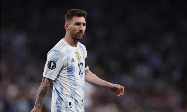 市科协、市图书馆携手市第三中学开启沉浸式科学探索体验